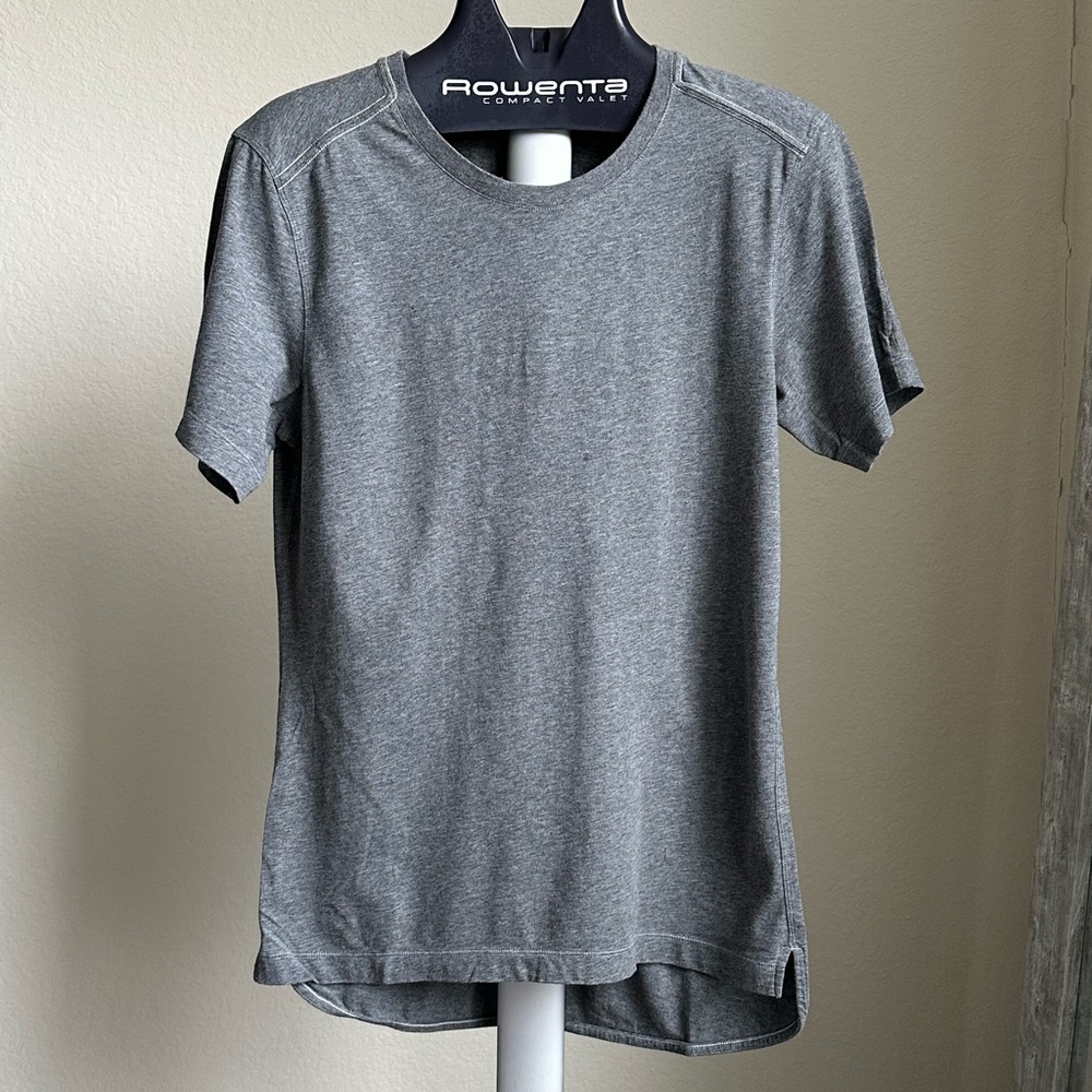 Kit and Ace Grey Tee with Curved Hem